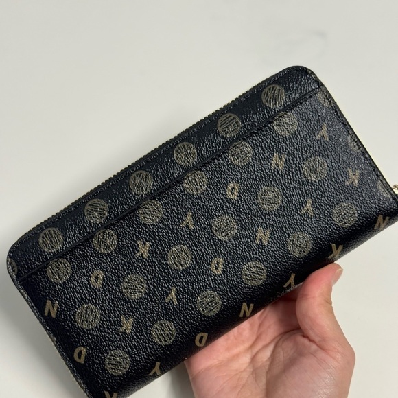 DKNY Bryant Heritage Logo Large Zip-Around Wallet Ebony Bright Red - Picture 4 of 5